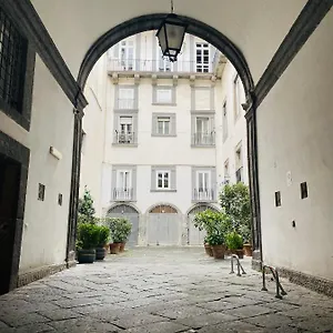 Casa Ninetta - Spaccanapoli - Il Tipico Pianterreno Della Antica! Casa vacanze Napoli